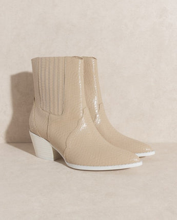 OASIS SOCIETY Dawn - Paneled Western Bootie