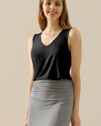 Ninexis V-Neck Curved Hem Tank (S-3X) 10 Colors!