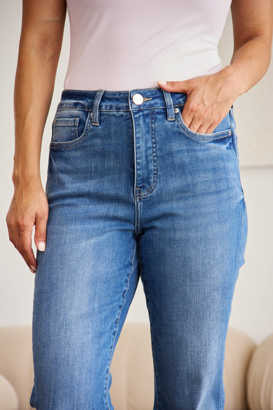 RFM High Waist Jeans (23-24W) Medium Potassium/Tummy Control